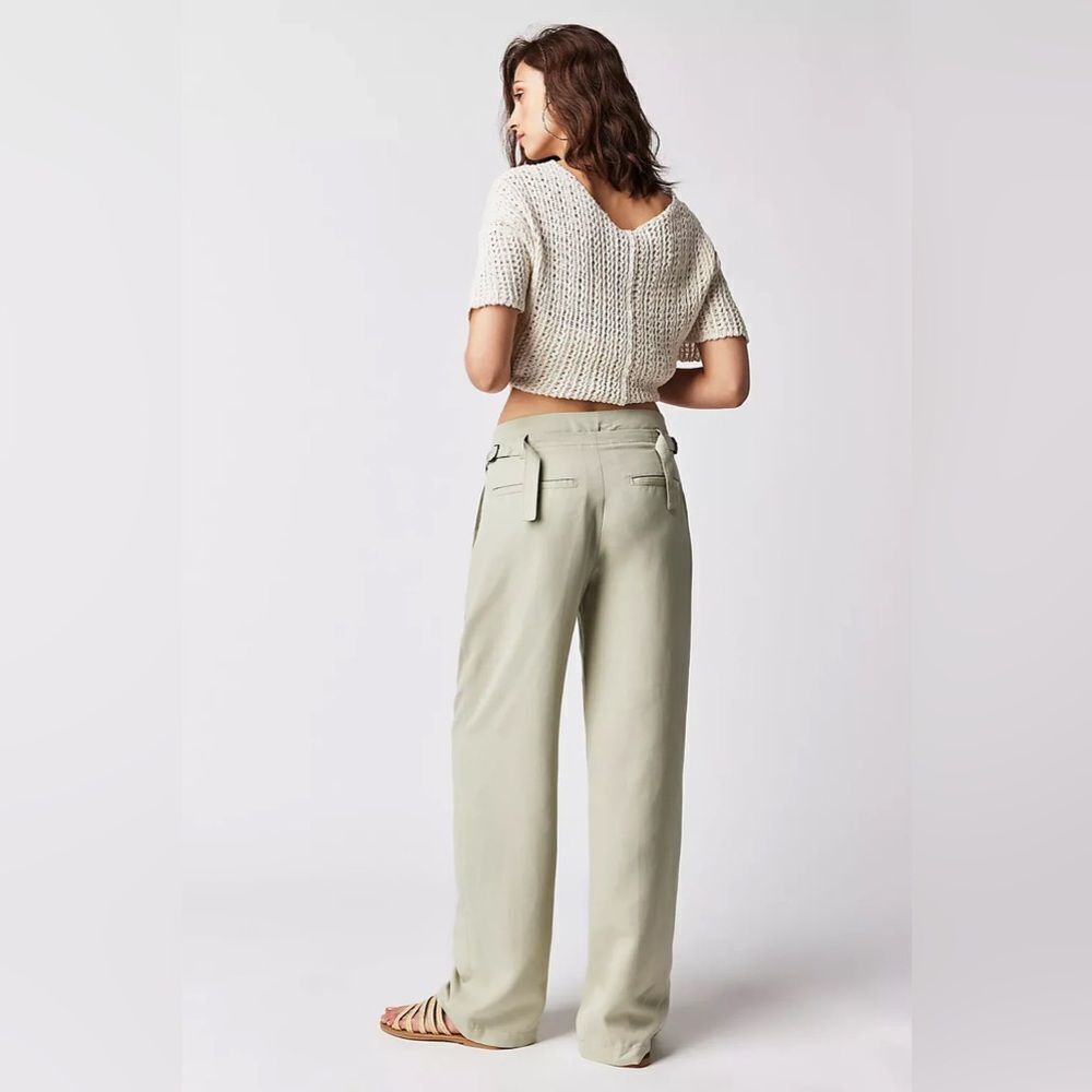 Free People Falling Out Straight Leg Trouser in Alfalfa Size 4 - Picture 3 of 13
